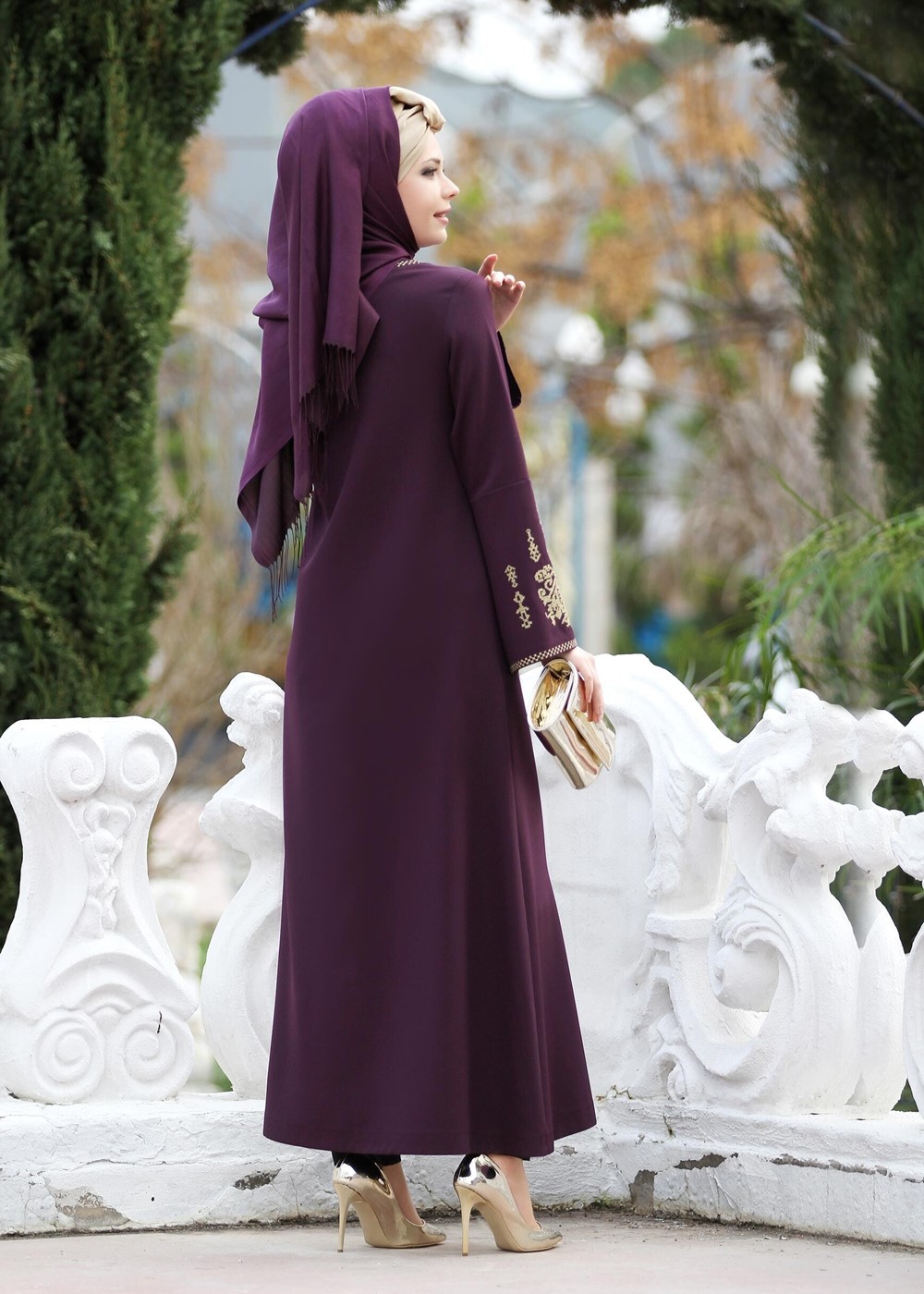 Vêtements hijab POURPRE COUCHE DE FINITION BRODERIE T 7962