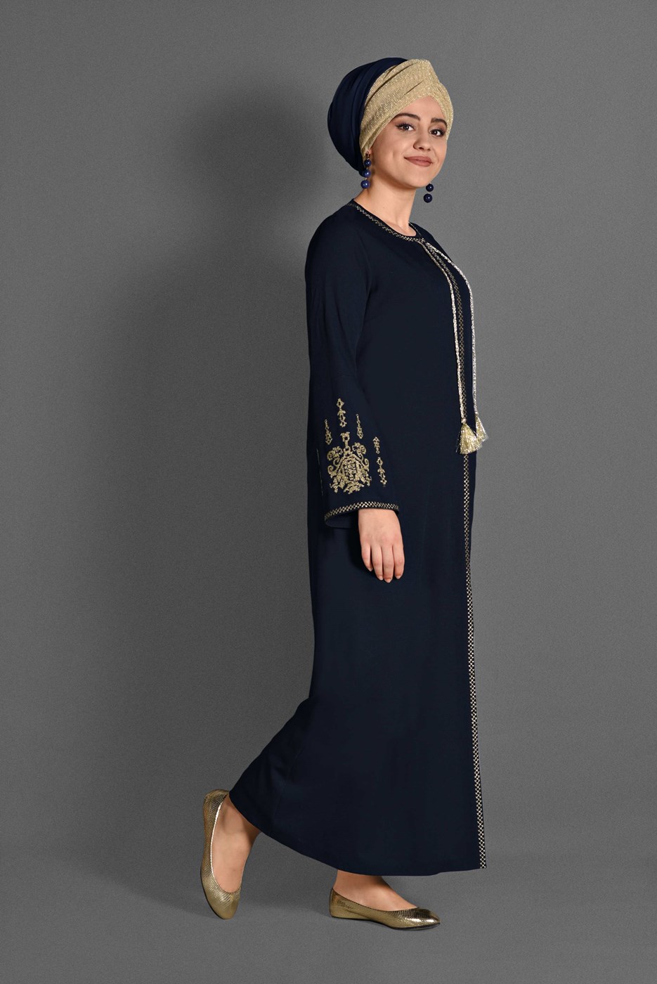 Hijab clothing NAVY BLUE EMBROIDERY DETAIL TOPCOAT T 7962 