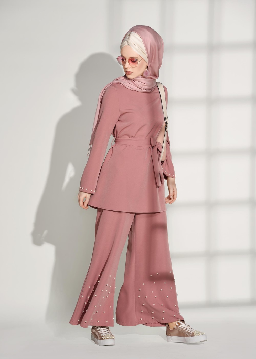 Tesettür giyim PUDRA T 8209 ModaBu- İncili Kuşaklı Takım