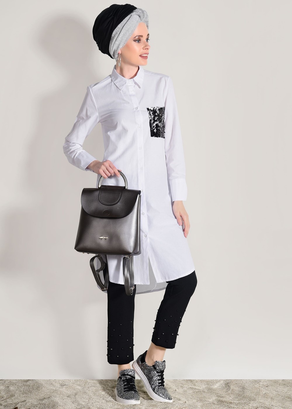 Vêtements hijab NOIR PANTALON SKINNY BRODÉ DE PERLES T 7209