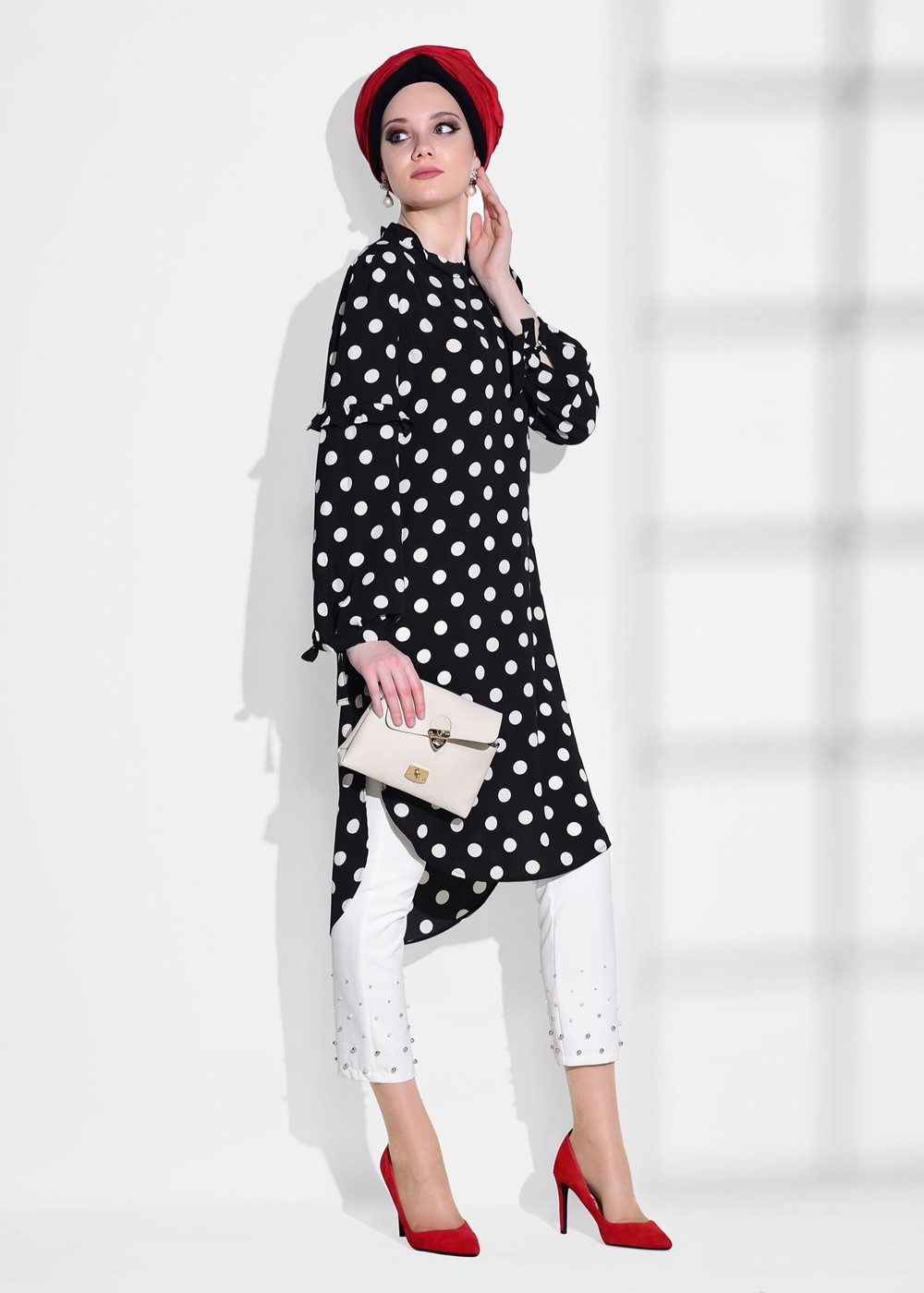 Vêtements hijab CRÈME PANTALON SKINNY BRODÉ DE PERLES T 7209