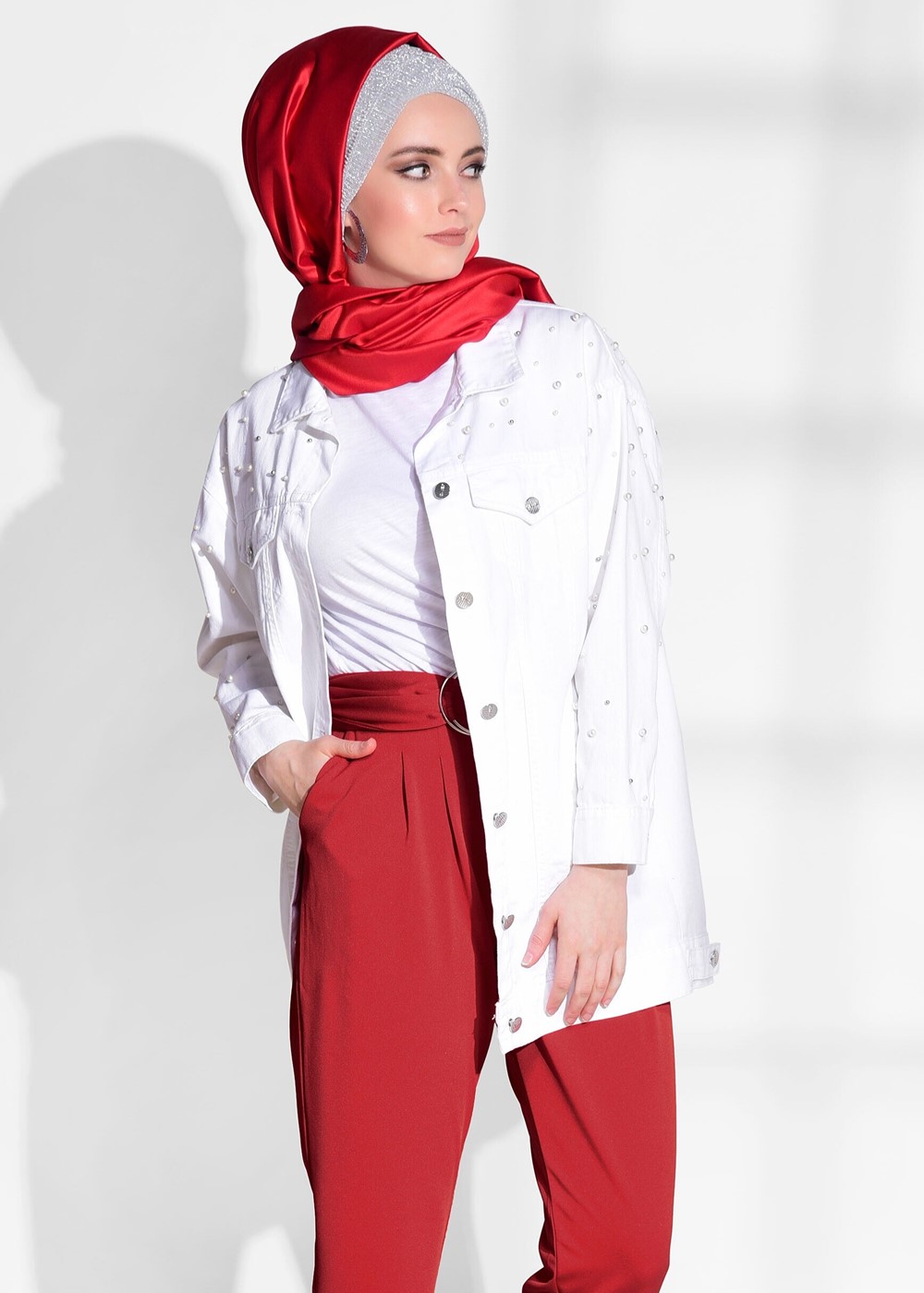 Vêtements hijab ROUGE PANTALON AVEC CEINTURE T 636