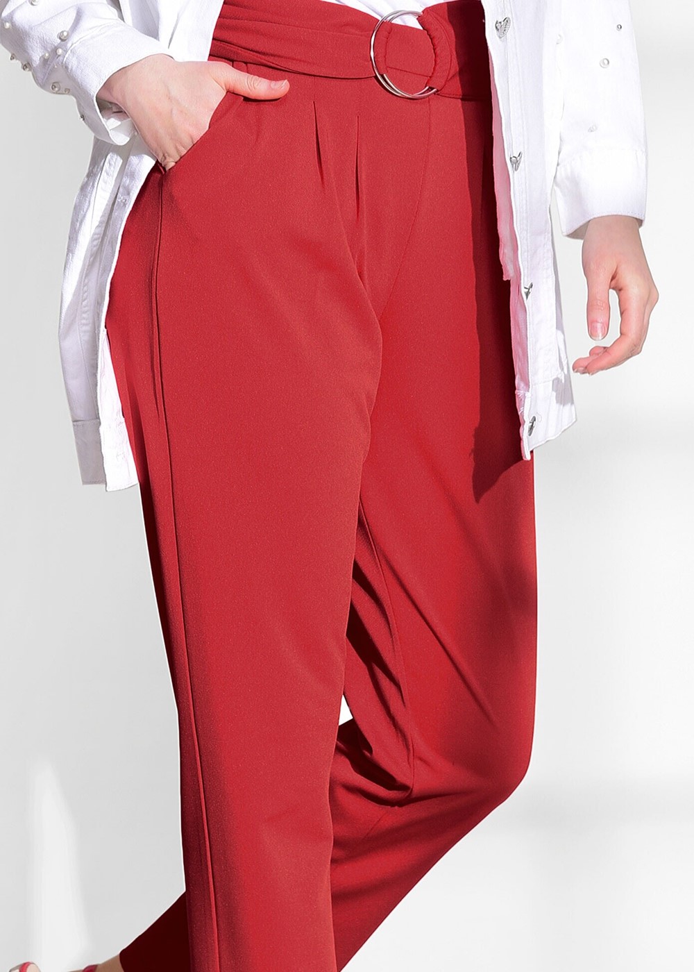 Vêtements hijab ROUGE PANTALON AVEC CEINTURE T 636