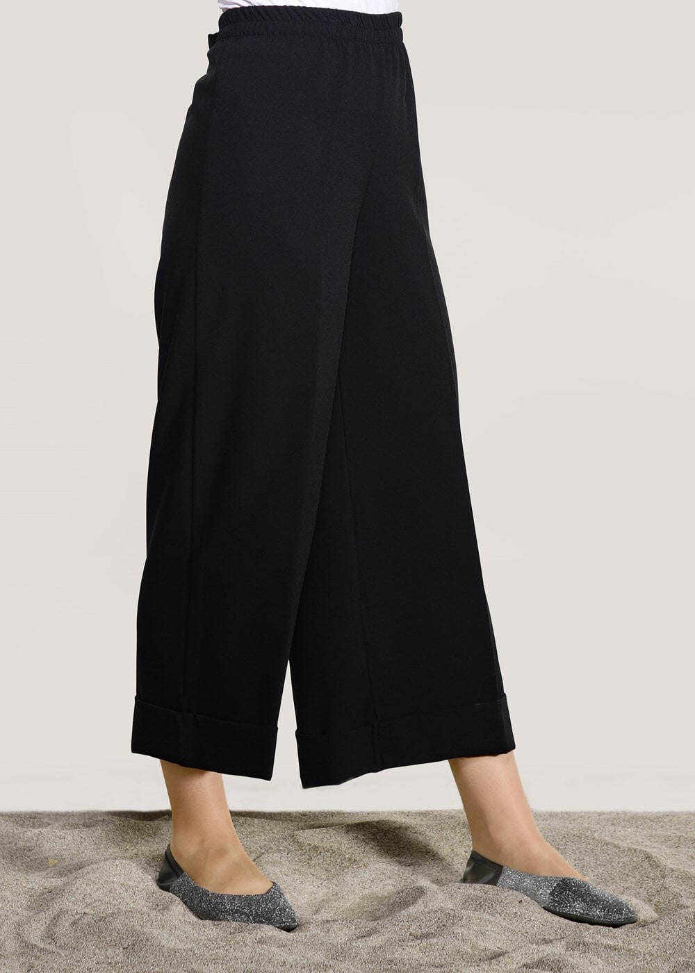 Tesettür giyim SİYAH BELİ LASTİKLİ BOL KESİM PANTOLON 7241