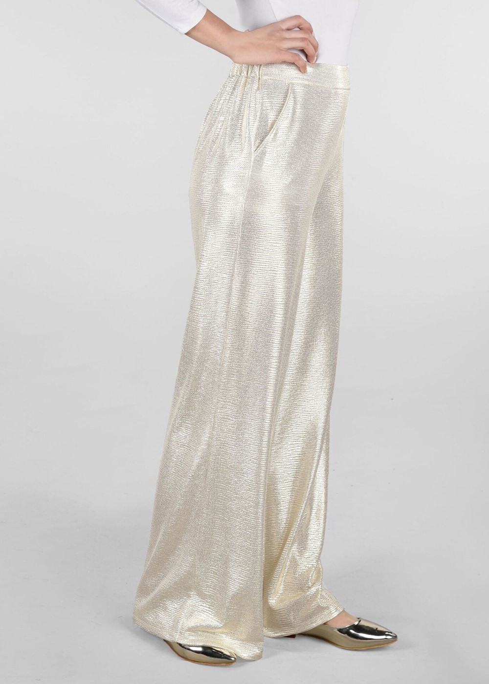 Tesettür giyim KREM BELİ LASTİKLİ PARLAK KUMAŞ BOL PAÇA PANTOLON 7334