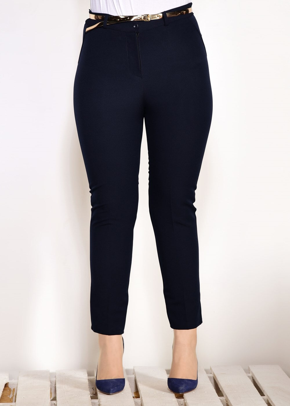 Tesettür giyim LACİVERT T 7602 Amine Hüma- Kemer Detaylı Pantolon