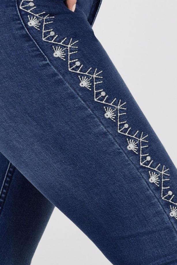 Hijab-Kleidung  T 8113 Lvr-Etnik Desen Pantolon - TRENDTESETTÜR