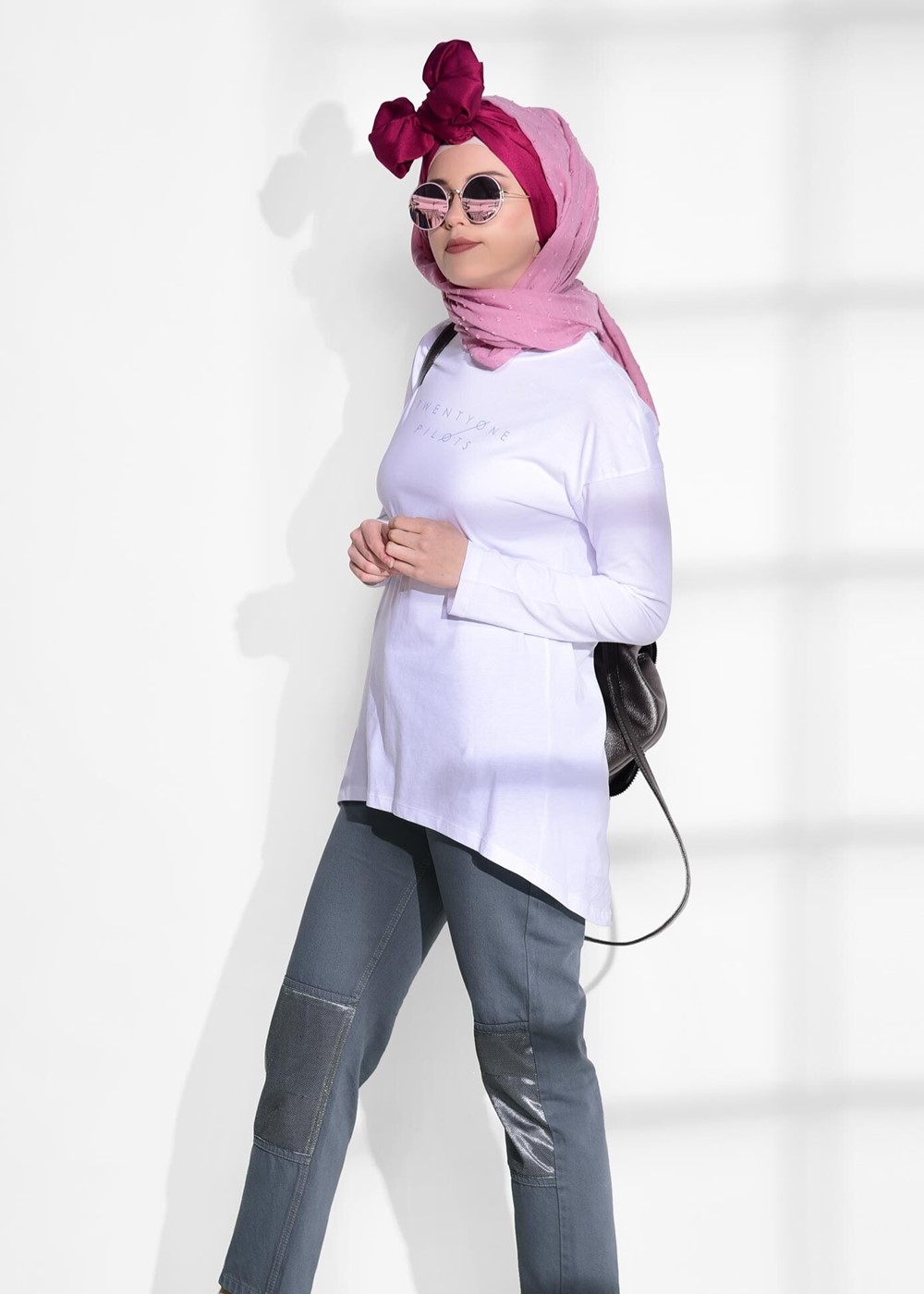 Tesettür giyim GRİ SİMLİ PARÇA DETAYLI DENİM PANTOLON 8452 