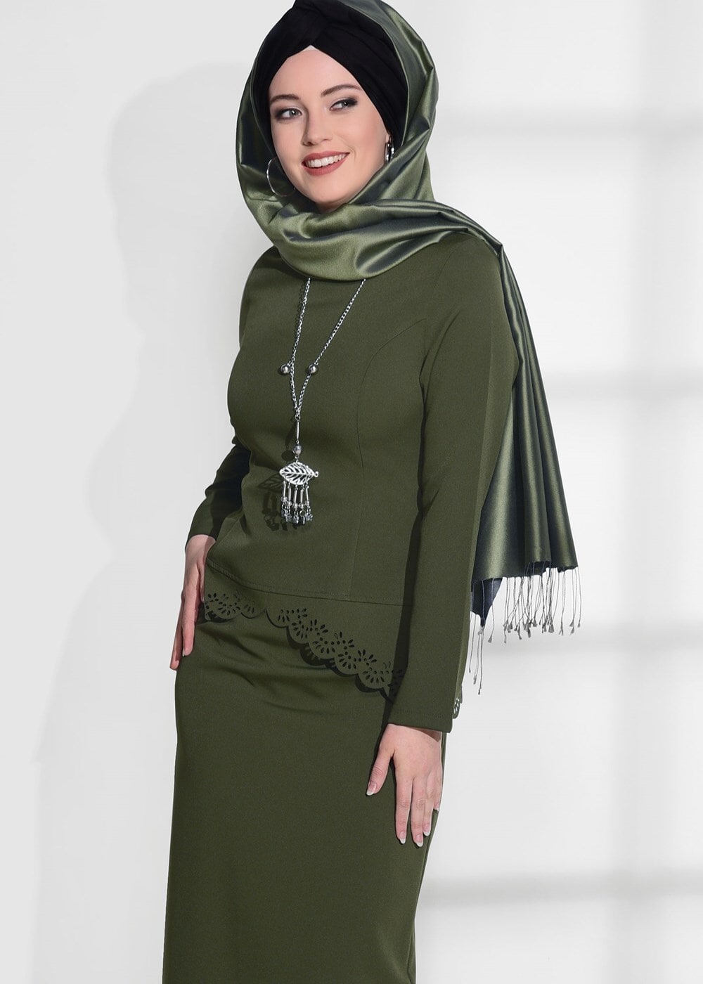 Vêtements hijab KAKI COMBINAISON JUPE DÉTAILLÉE DÉTAILLÉE AU LASER T 801