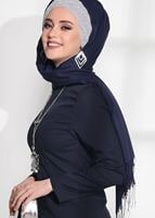Vêtements hijab BLEU MARINE COMBINAISON JUPE DÉTAILLÉE DÉTAILLÉE AU LASER T 801