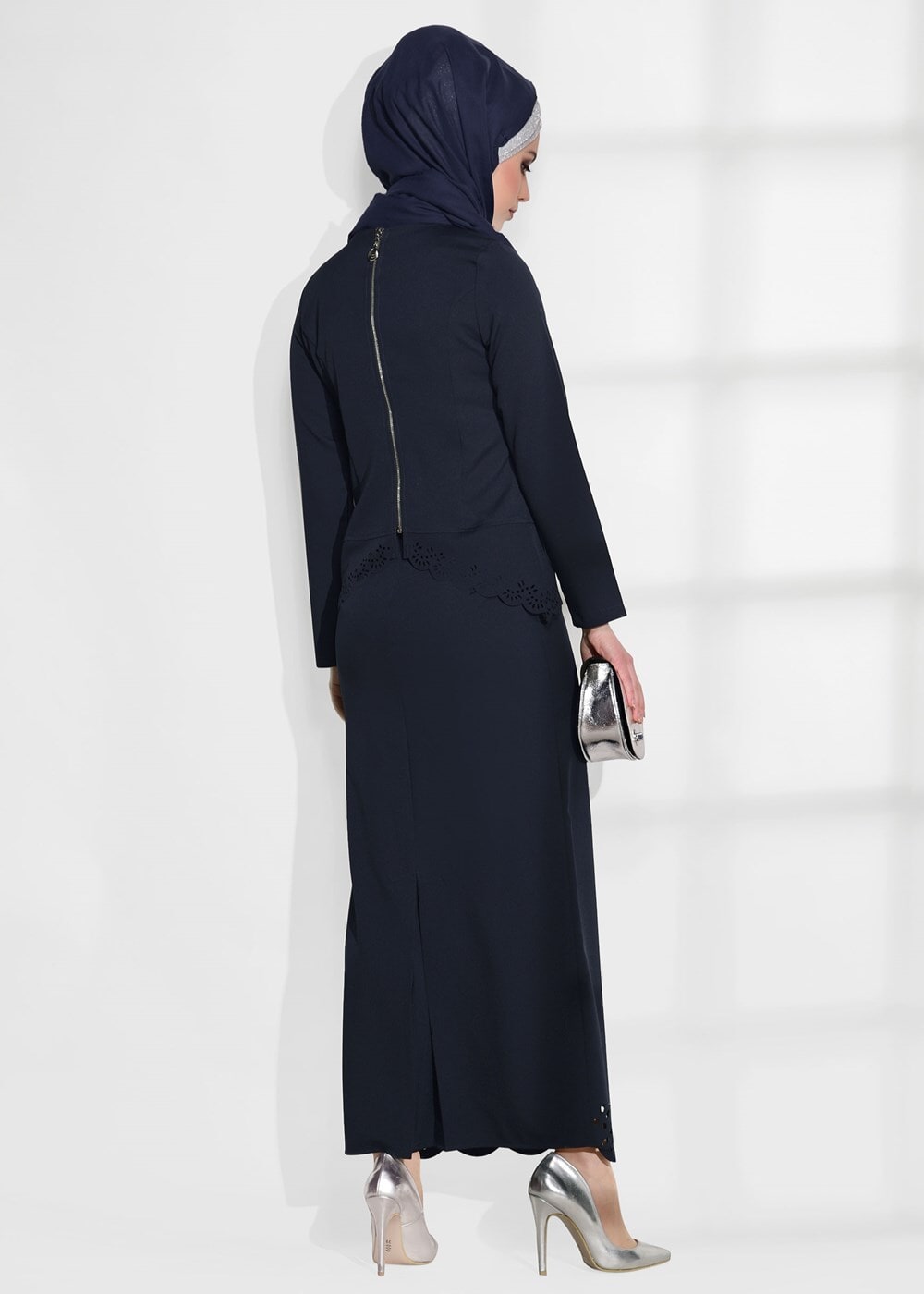 Vêtements hijab BLEU MARINE COMBINAISON JUPE DÉTAILLÉE DÉTAILLÉE AU LASER T 801