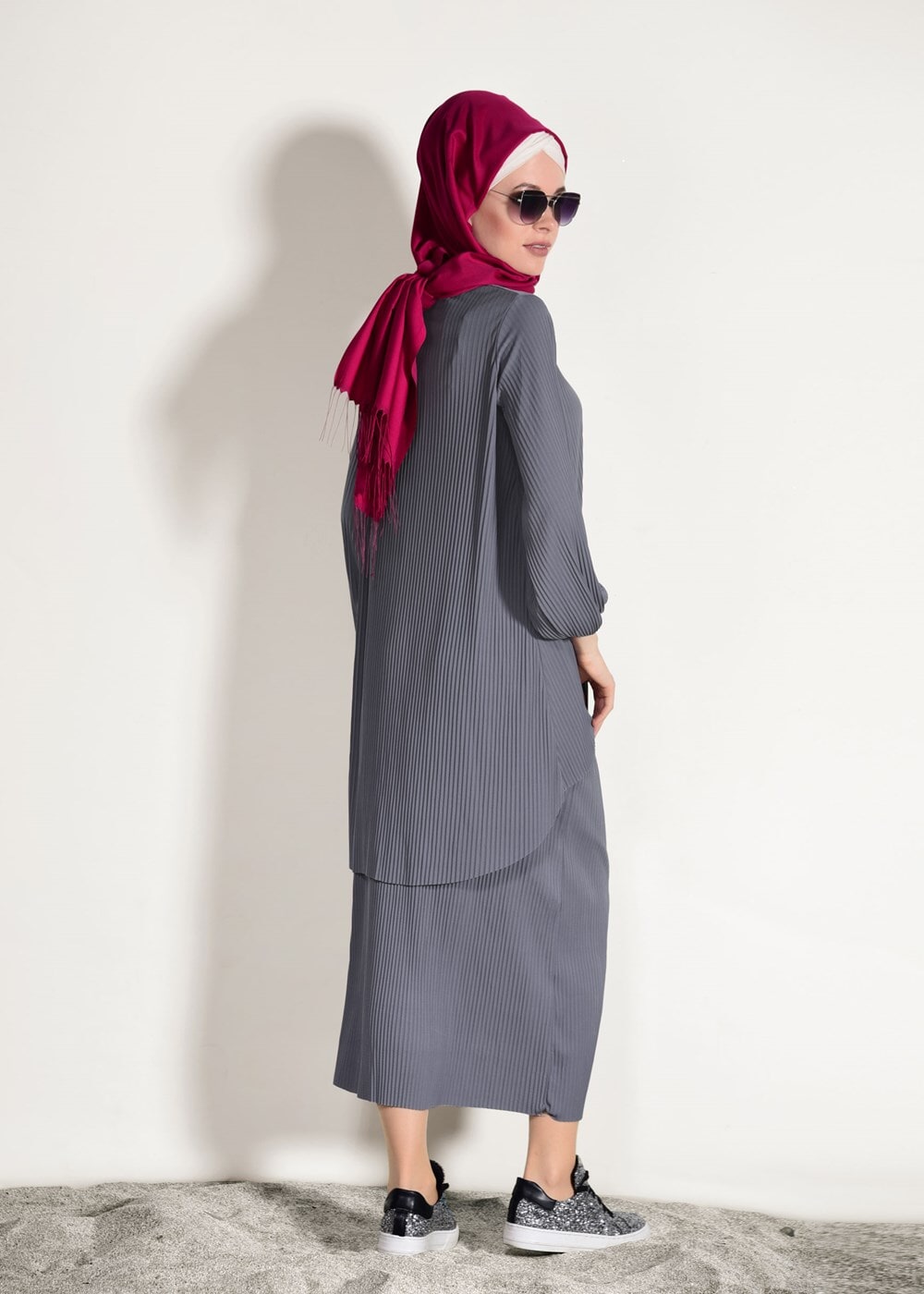 Vêtements hijab GRIS COSTUME JUPE PLISSÉE 3526