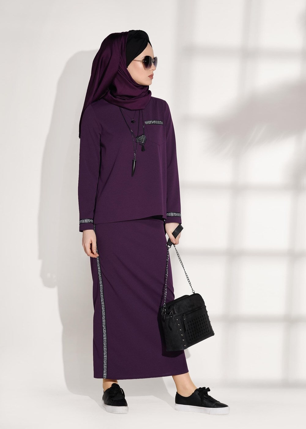 Tesettür giyim MOR ŞERİT DETAYLI 2′Lİ ETEKLİ TAKIM 8004 