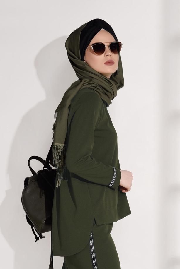 Tesettür giyim  ŞERİT DETAYLI 2′Lİ ETEKLİ TAKIM 8004  - TRENDTESETTÜR