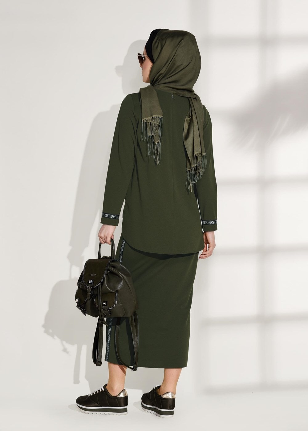 Vêtements hijab KAKI COSTUME JUPE 2 PIÈCES 8004