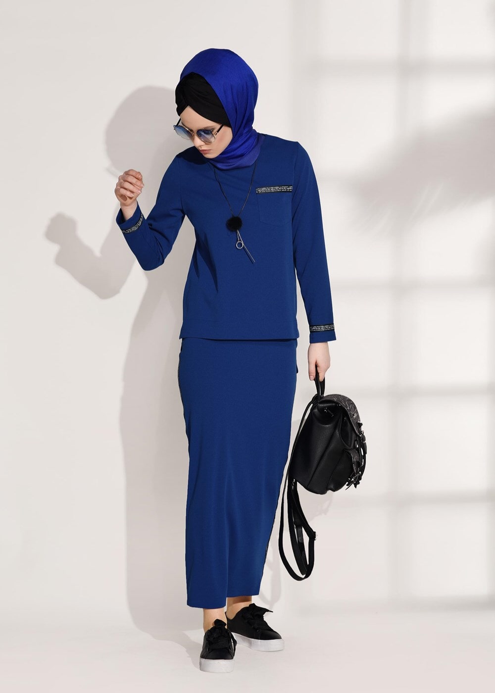 Vêtements hijab BLEU MARINE COSTUME JUPE 2 PIÈCES 8004