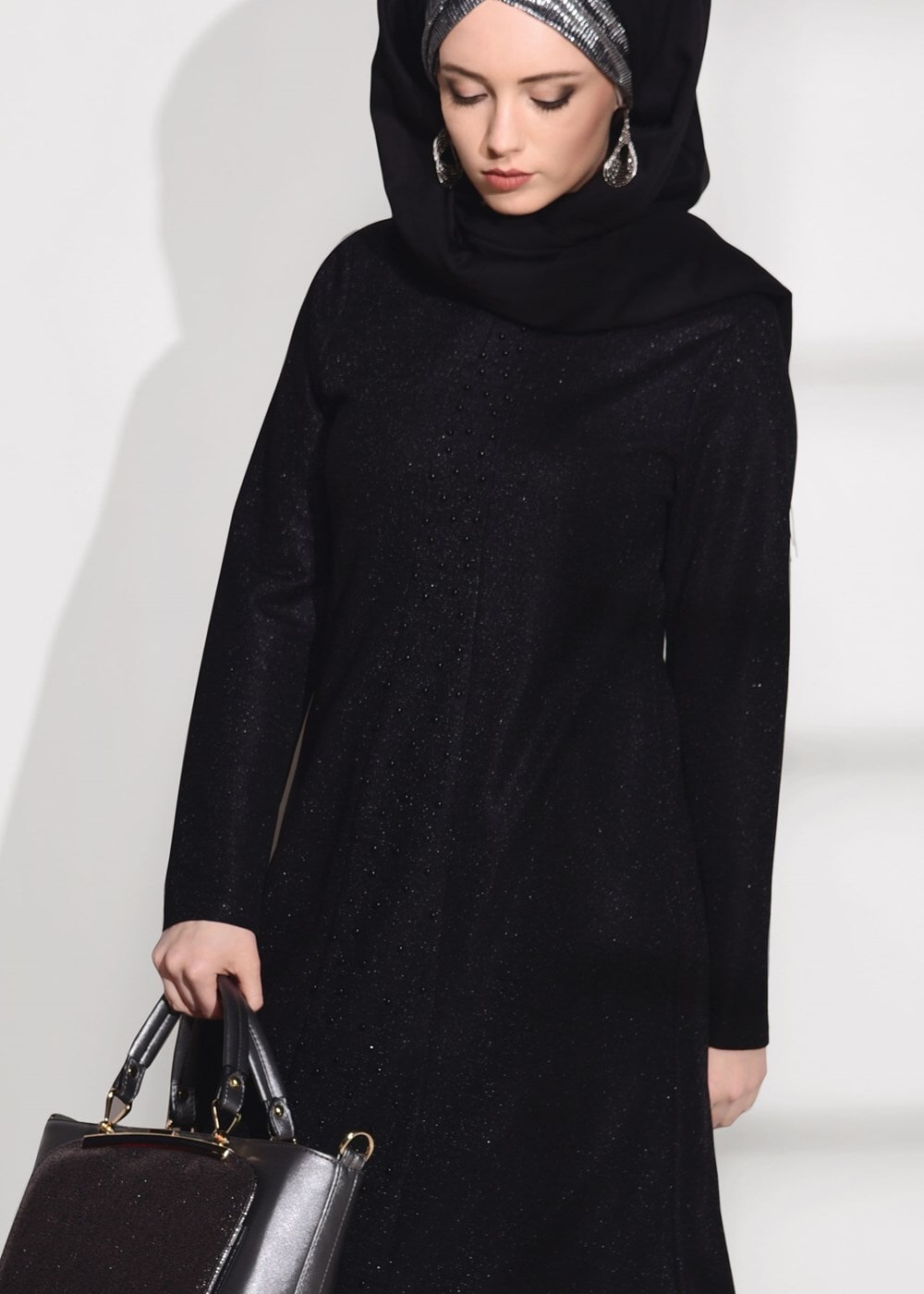 Tesettür giyim SİYAH İNCİ DETAYLI SİMLİ PANTOLONLU TAKIM 03781 