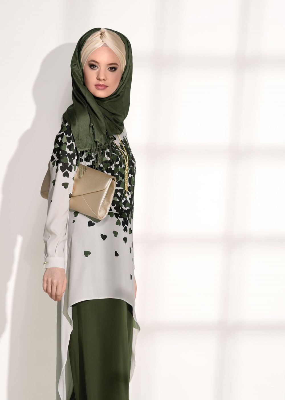 Tesettür giyim HAKİ ASİMETRİK KESİM PANTOLONLU TAKIM 20781 