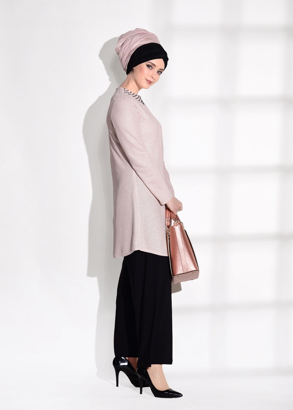 Tesettür giyim PUDRA T 80181 Elegance-Boncuk Detaylı Simli Pantolonlu Takım