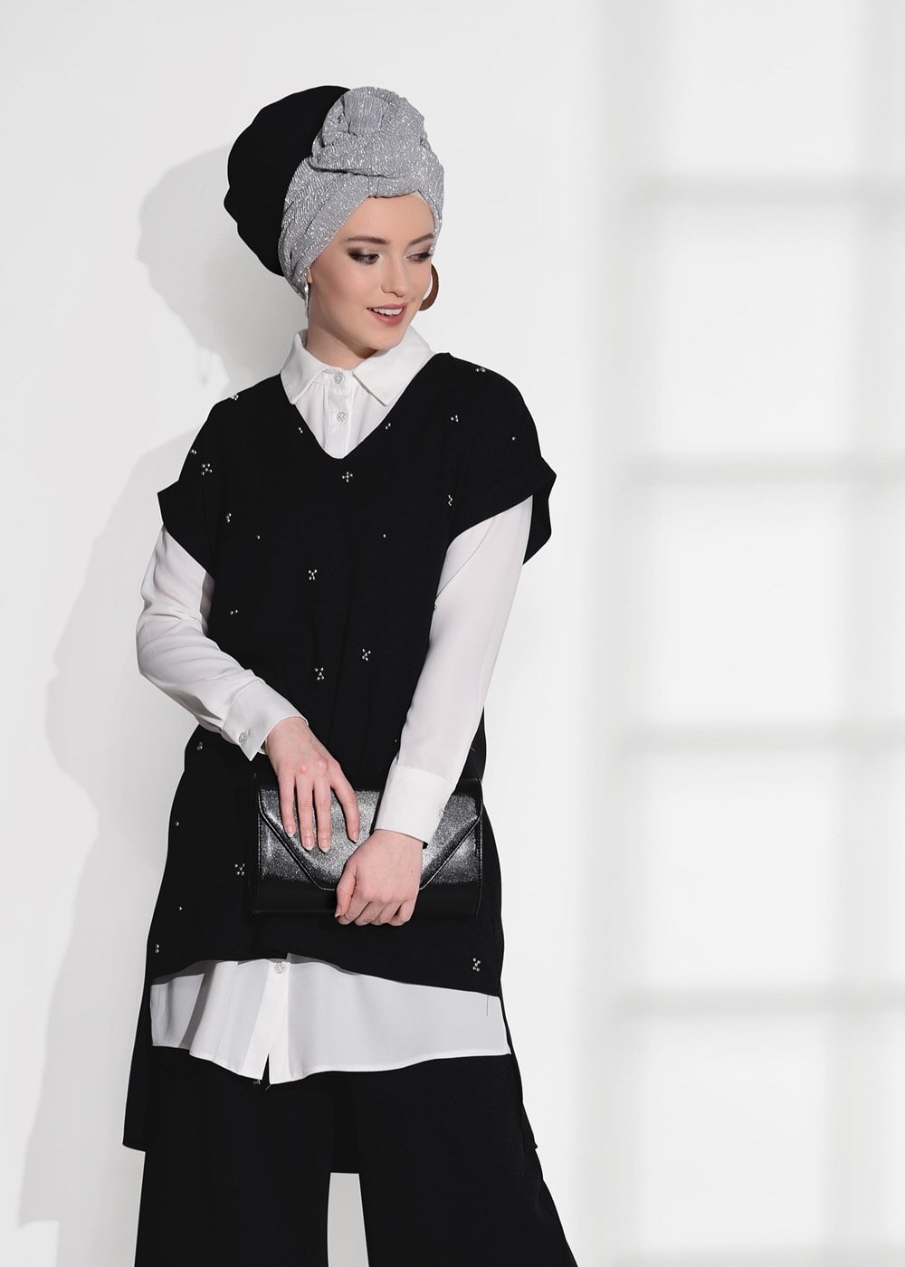 Tesettür giyim SİYAH T 0475 Asmiray- Boncuk İşlemeli 3&prime;lü Pantolonlu Takım