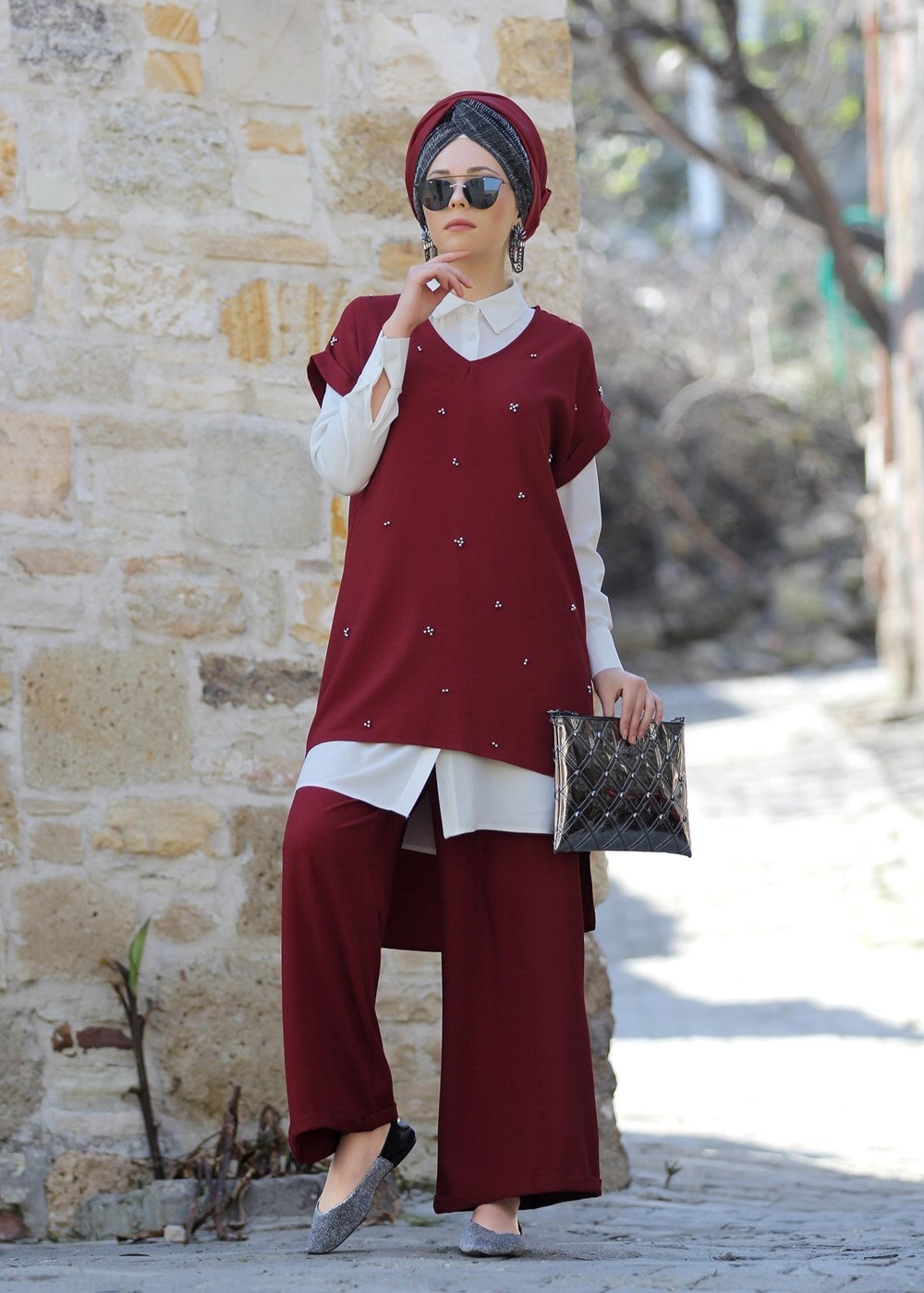 Tesettür giyim BORDO T 0475 Asmiray- Boncuk İşlemeli 3&prime;lü Pantolonlu Takım