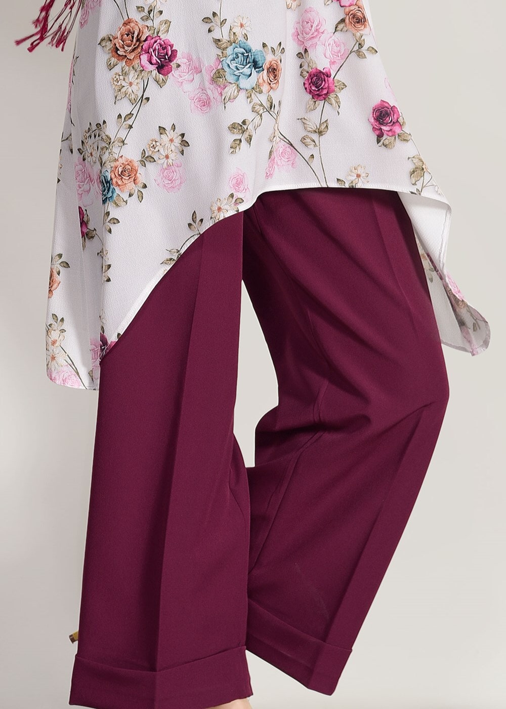 Vêtements hijab POURPRE COSTUME PANTALON IMPRIMÉ FLEURI 985