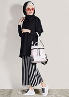 Tesettür giyim SİYAH T 2526 Dkn-Çizgili Pantolonlu Takım