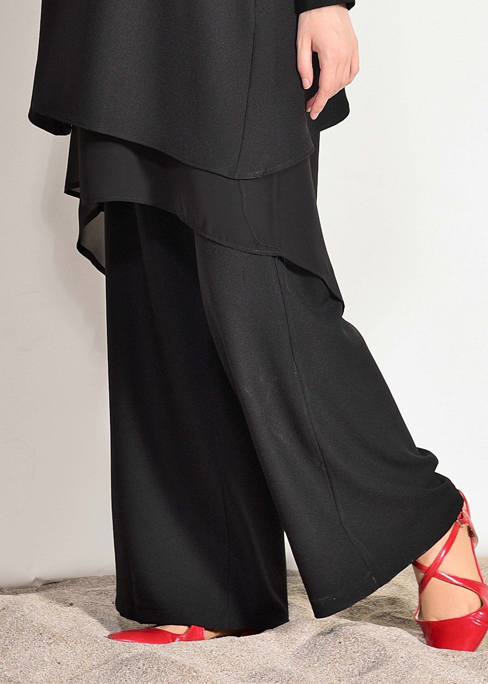 Vêtements hijab NOIR COSTUME EN MOUSSELINE DÉTAILLÉ AVEC PANTALON 3303