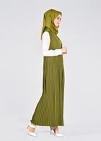 Tesettür giyim YEŞİL PİLİSELİ BELİ TAŞ DETAYLI 3&prime;LÜ PANTOLONLU TAKIM 3381