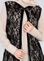 Tesettür giyim SİYAH YELEĞİ DANTEL DETAYLI 3&prime;LÜ PANTOLONLU TAKIM 3382