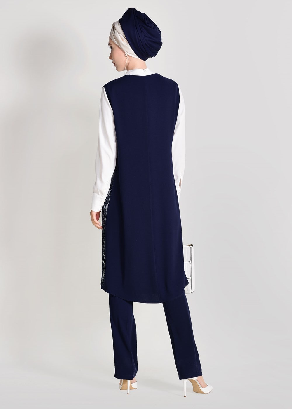 Tesettür giyim LACİVERT YELEĞİ DANTEL DETAYLI 3&prime;LÜ PANTOLONLU TAKIM 3382
