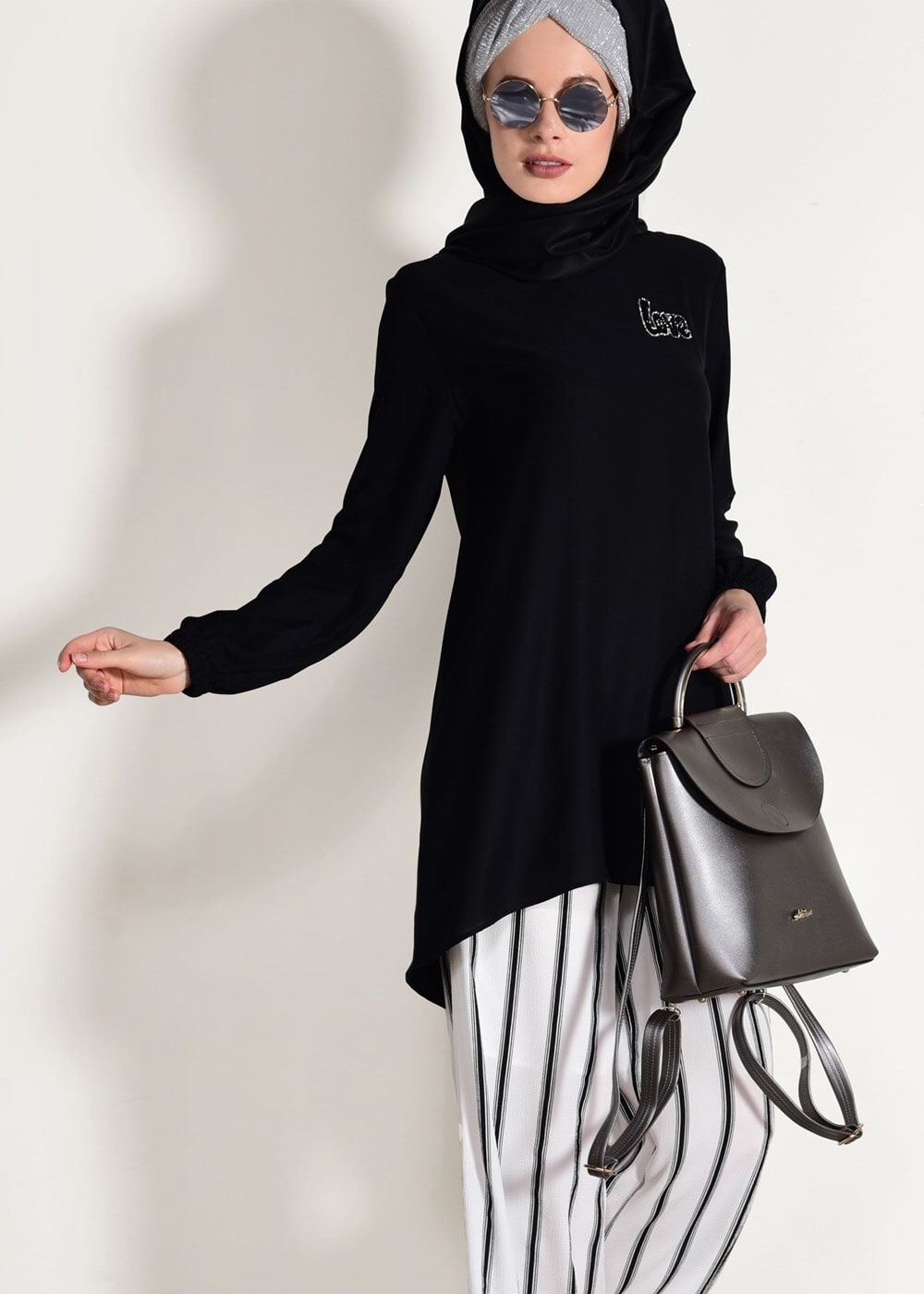 Tesettür giyim KREM ÇİZGİLİ PANTOLONLU TAKIM 8785 