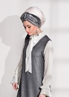 Tesettür giyim GRİ T 8955 Asmiray- Fırfır Detaylı Pantolonlu Takım