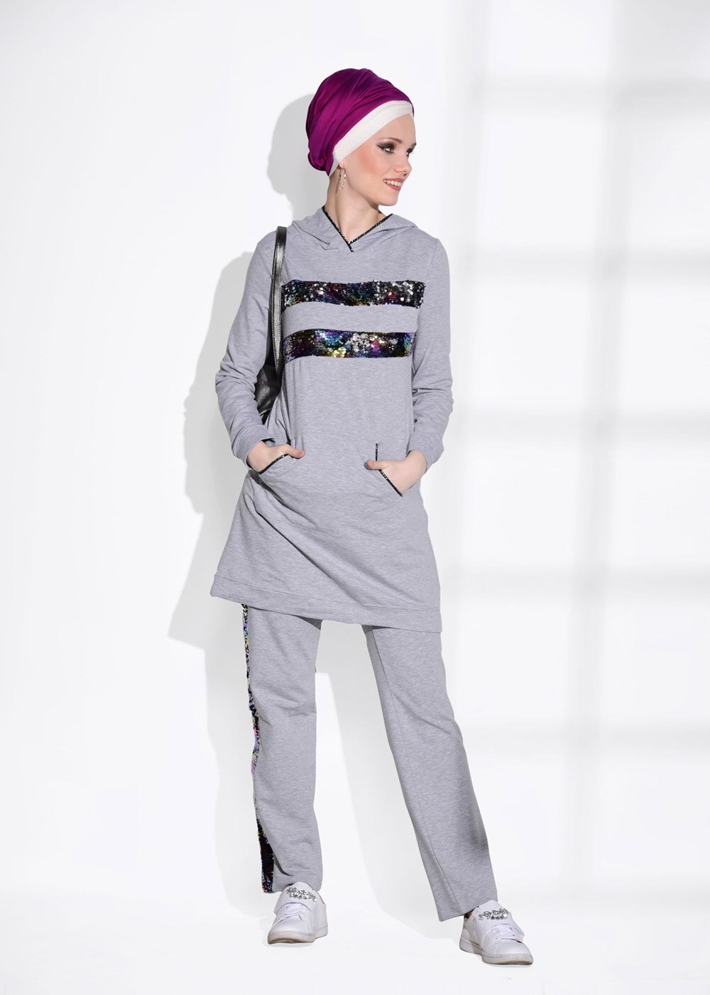 Tesettür giyim GRİ PUL PAYET DETAYLI PANTOLONLU TAKIM 9908