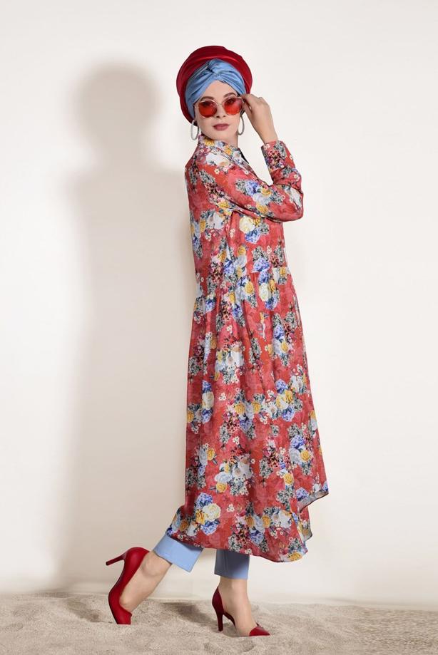 Tesettür giyim  T 4697-1 Mısra-Desenli Tunik - TRENDTESETTÜR