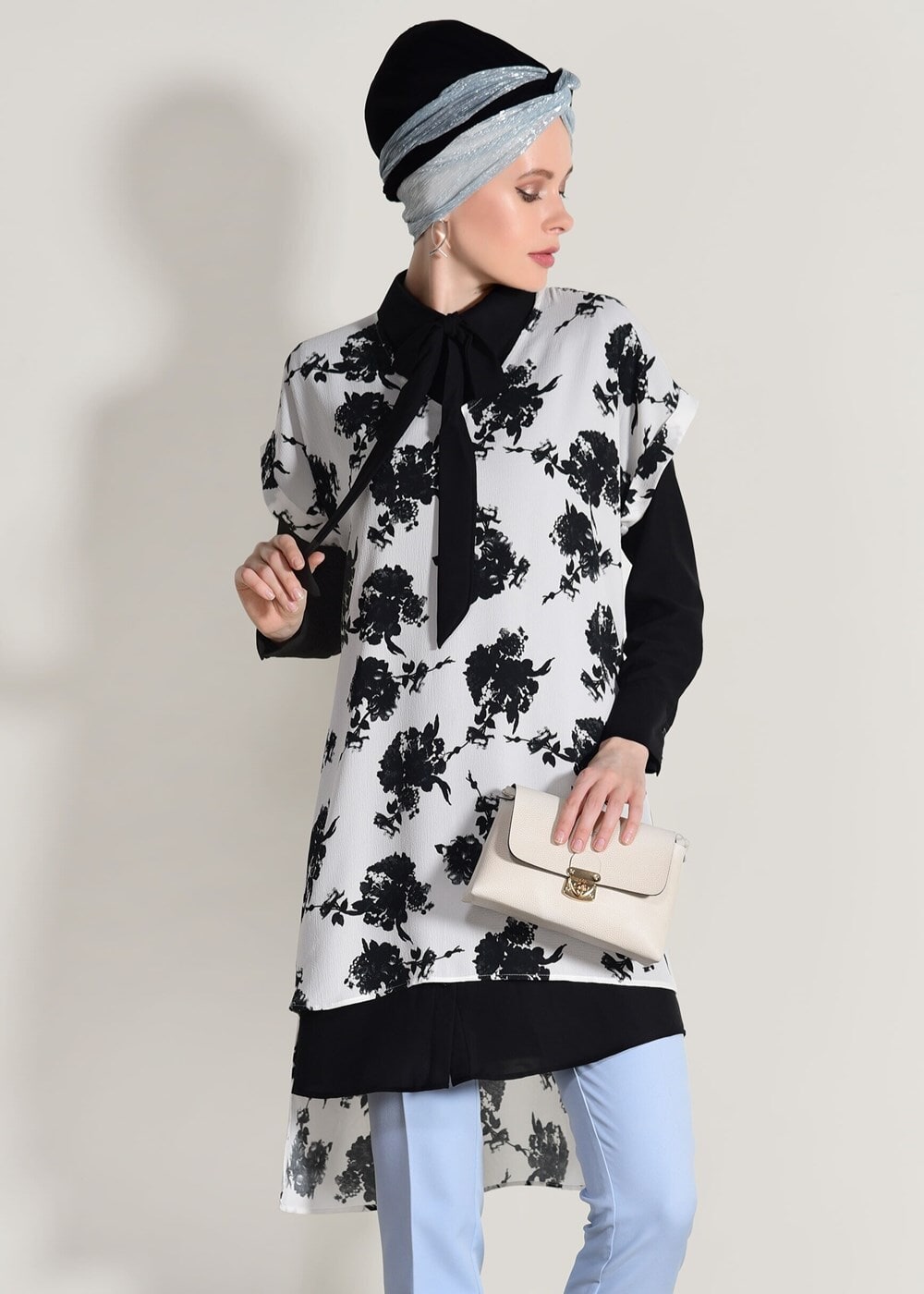 Tesettür giyim SİYAH T 9785-1 Asmiray- 2&prime;li Desenli Tunik