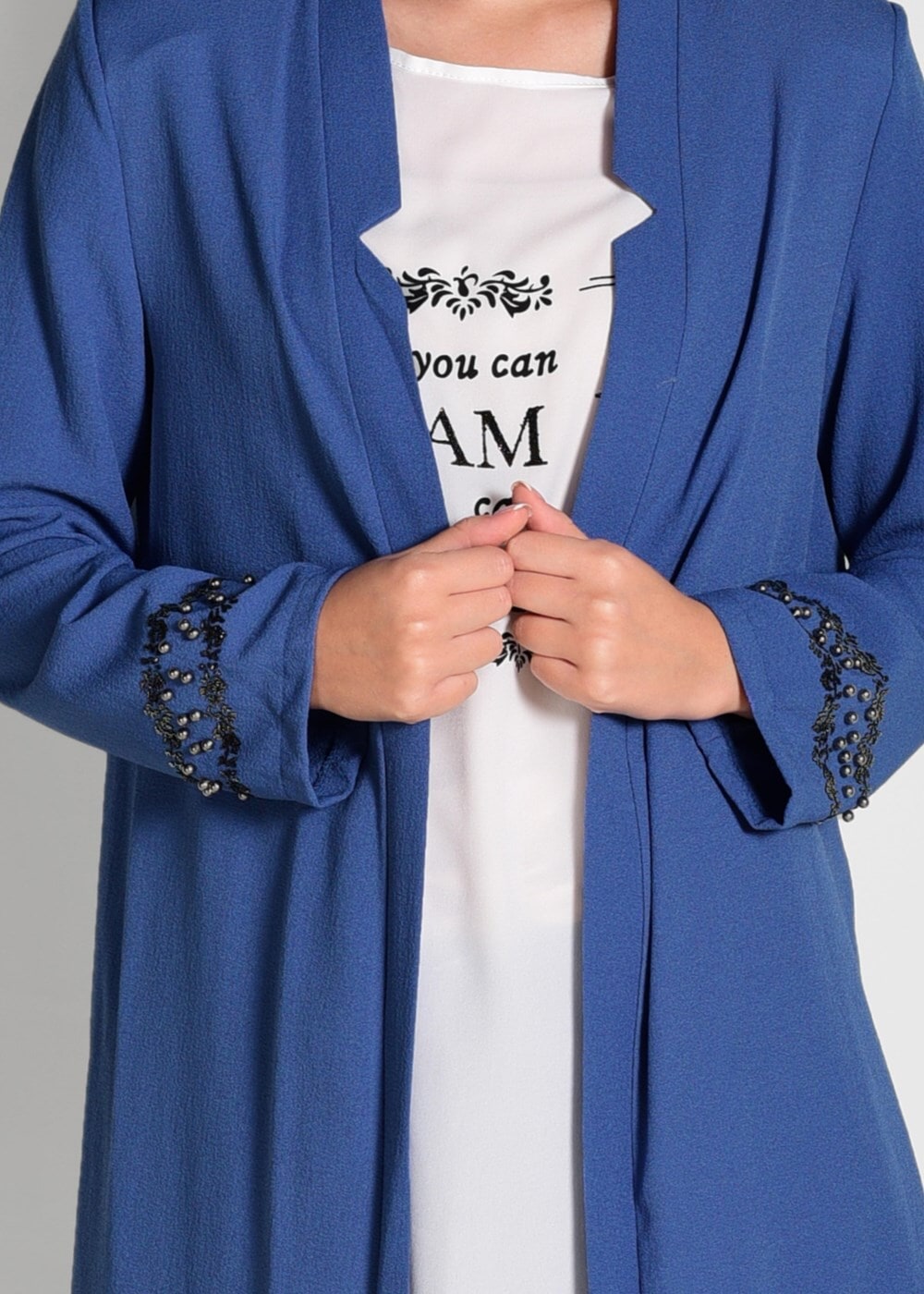 Tesettür giyim LACİVERT BASKILI CEKETİ İŞLEME DETAYLI 2′Lİ TUNİK 01951