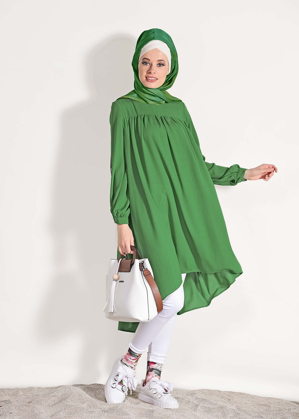 Tesettür giyim YEŞİL ÖNÜ BÜZGÜLÜ TUNİK 11461