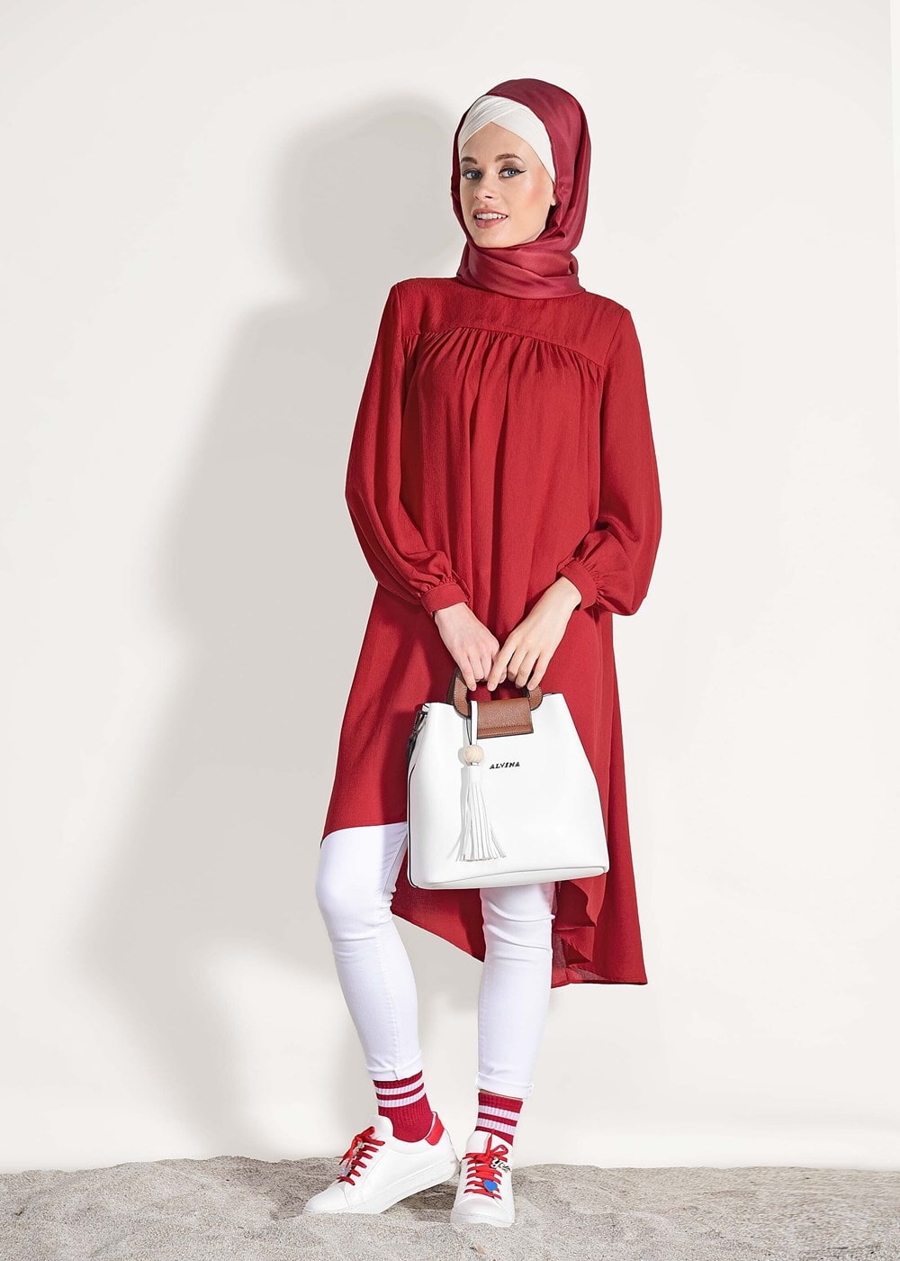 Tesettür giyim KIRMIZI ÖNÜ BÜZGÜLÜ TUNİK 11461