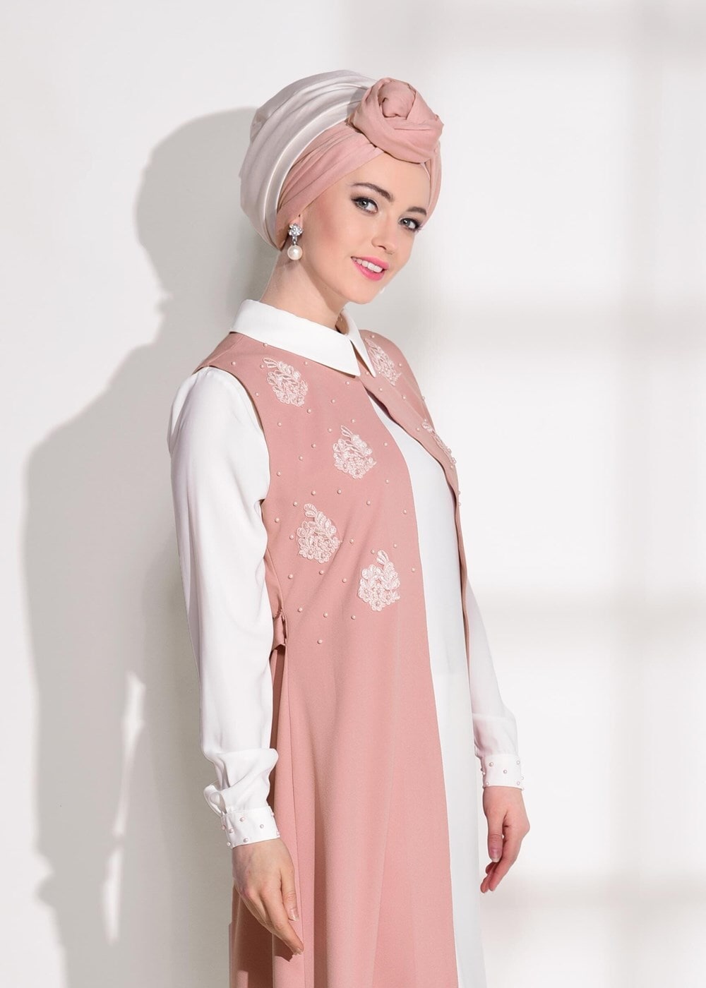 Tesettür giyim PUDRA T 20181 Elegance- Güpür Detaylı 2&prime;li Tunik