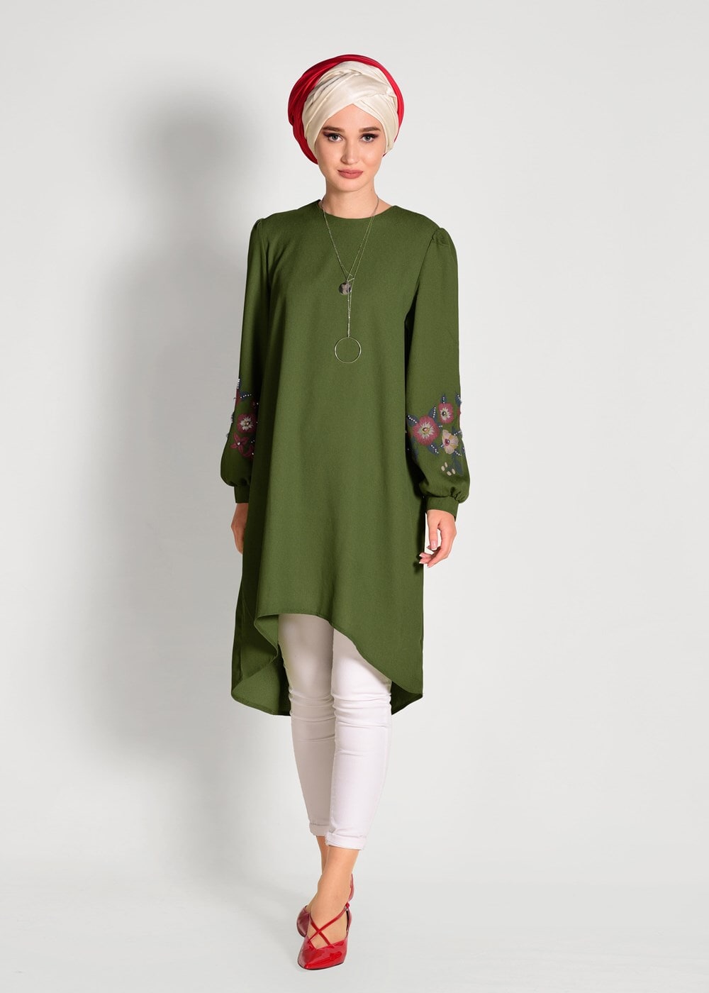 Tesettür giyim YEŞİL İŞLEME DETAYLI ASİMETRİK KESİM TUNİK 35071