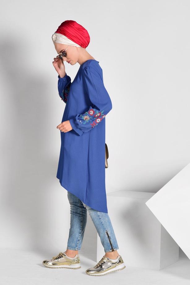 Tesettür giyim  İŞLEME DETAYLI ASİMETRİK KESİM TUNİK 35071  - TRENDTESETTÜR