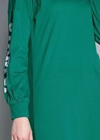 Tesettür giyim YEŞİL T 42861 İkoll-Arma Detaylı Uzun Tunik