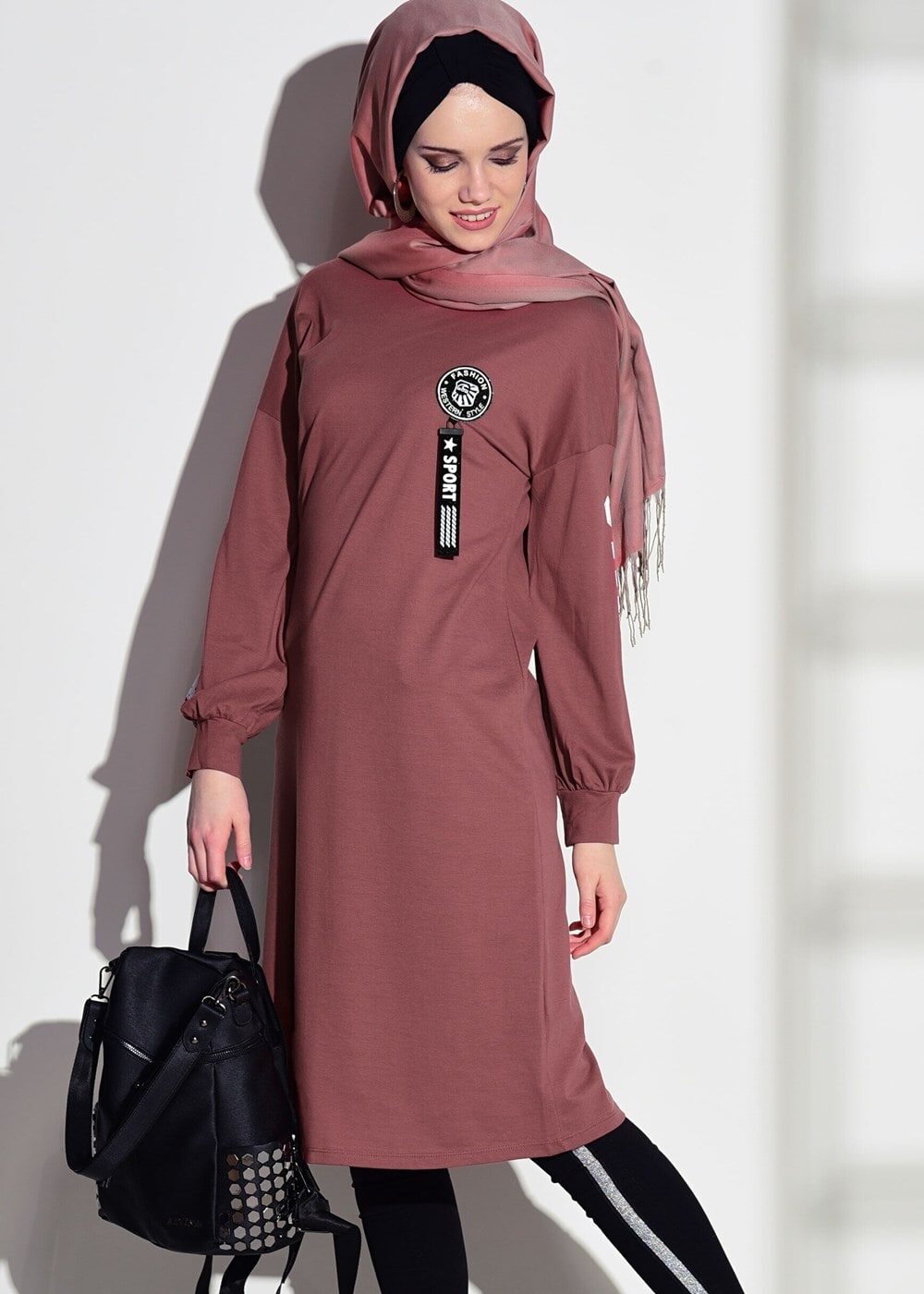 Tesettür giyim PEMBE T 42861 İkoll-Arma Detaylı Uzun Tunik