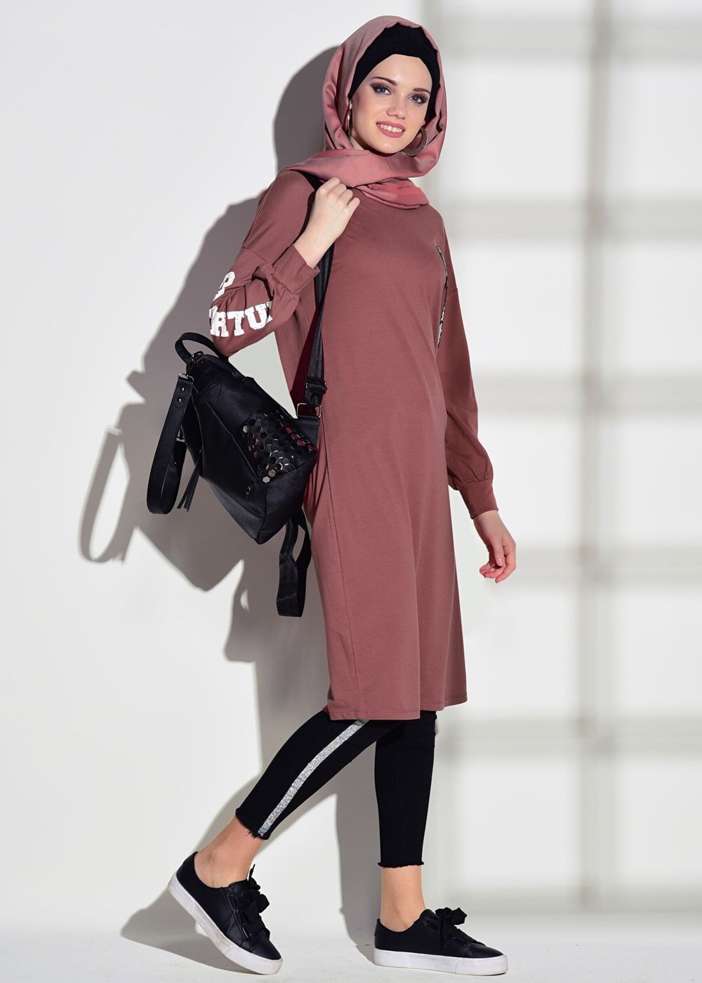 Tesettür giyim PEMBE T 42861 İkoll-Arma Detaylı Uzun Tunik