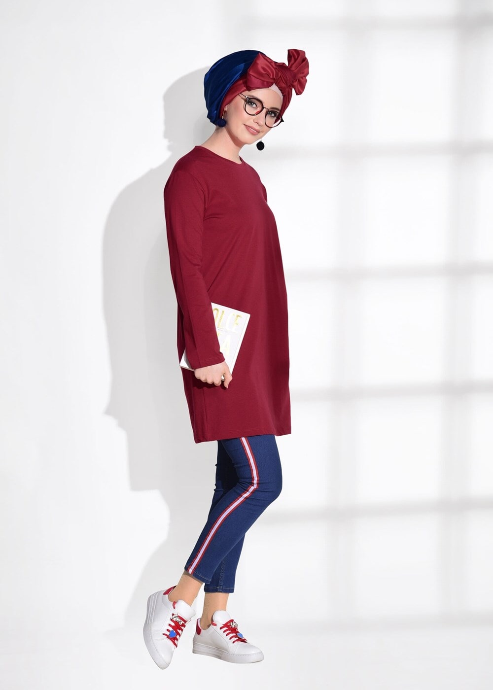 Tesettür giyim KIRMIZI BASKI DETAYLI PENYE TUNİK 43515 