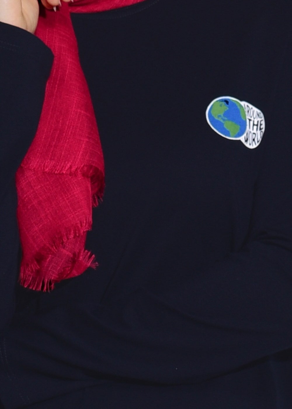 Tesettür giyim LACİVERT BASKI DETAYLI PENYE TUNİK 43515 