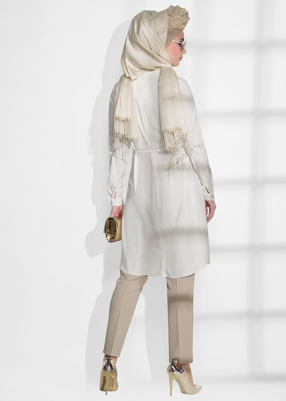 Tesettür giyim KREM T 52781 Elegance- Güpür Detaylı Tunik