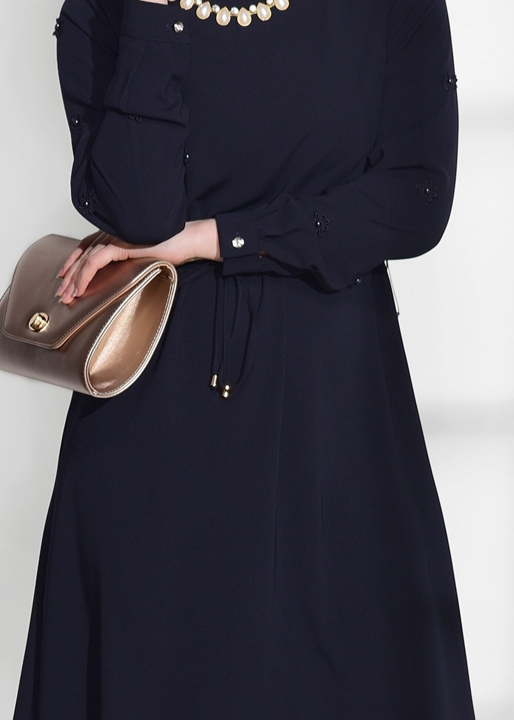 Tesettür giyim LACİVERT T 52781 Elegance- Güpür Detaylı Tunik