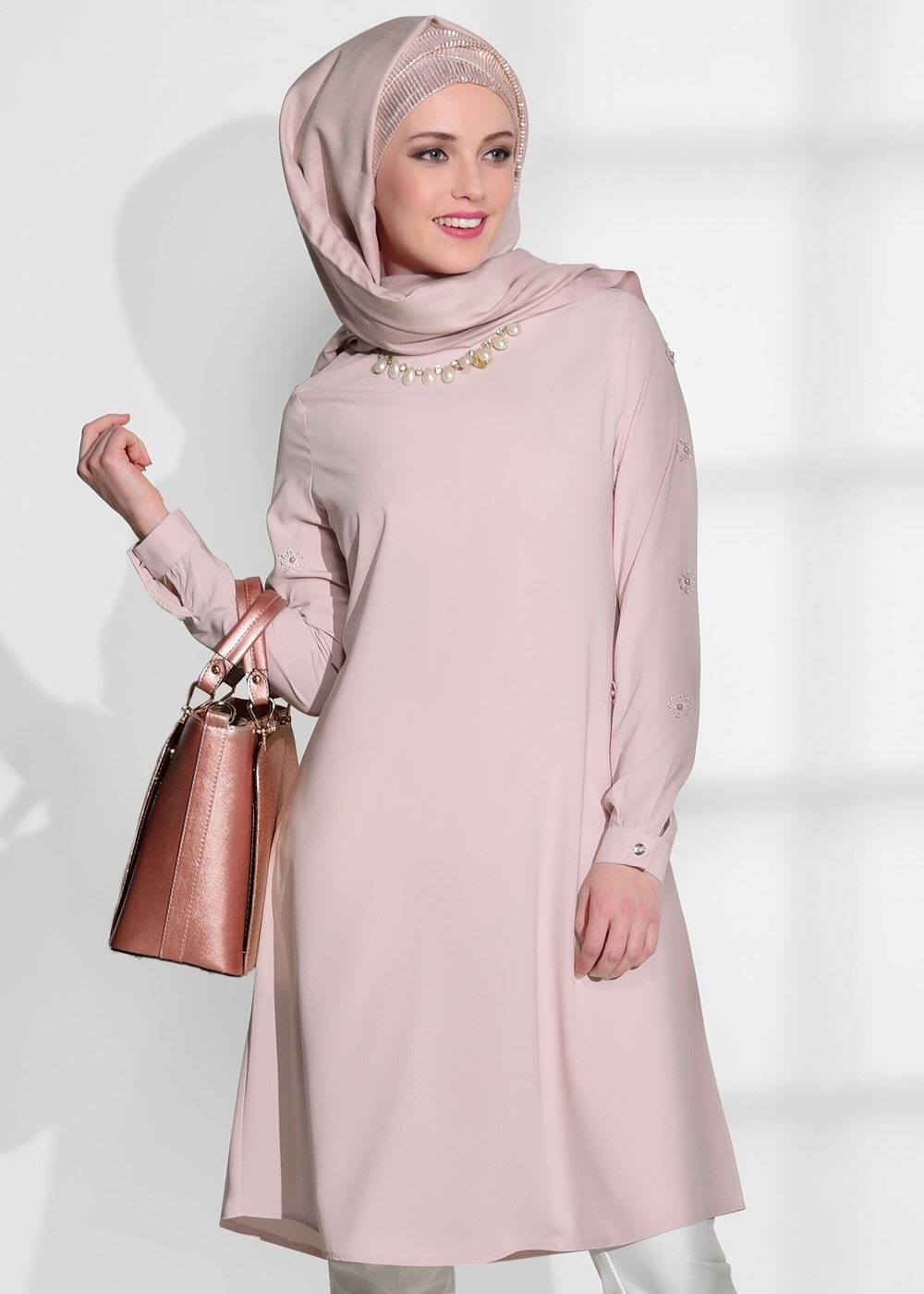 Tesettür giyim PUDRA T 52781 Elegance- Güpür Detaylı Tunik